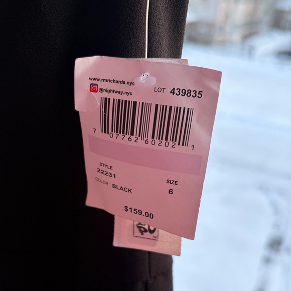 🆕 ✨ Nightway Black Rhinestone Embellished Gown Formal Evening Maxi Dress Size 6 - Picture 12 of 15